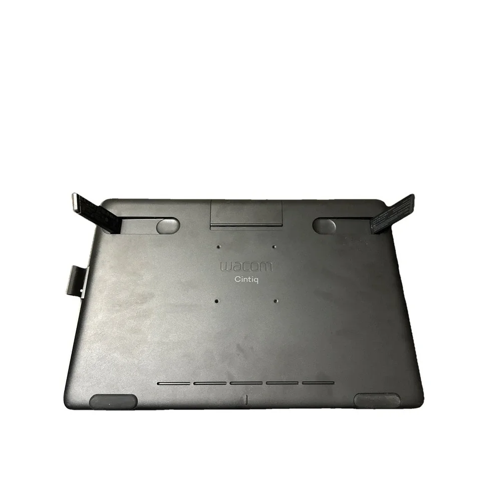 Wacom Cintiq DTK1660K0A 16 Inch Creative Pen Display No Pen And Power Cable